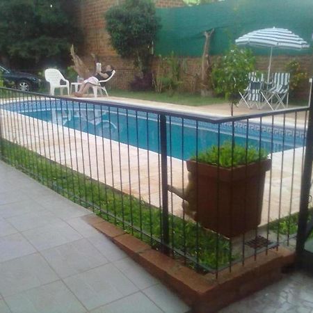 Residencial Azaleas Place 푸에르토이과수 외부 사진