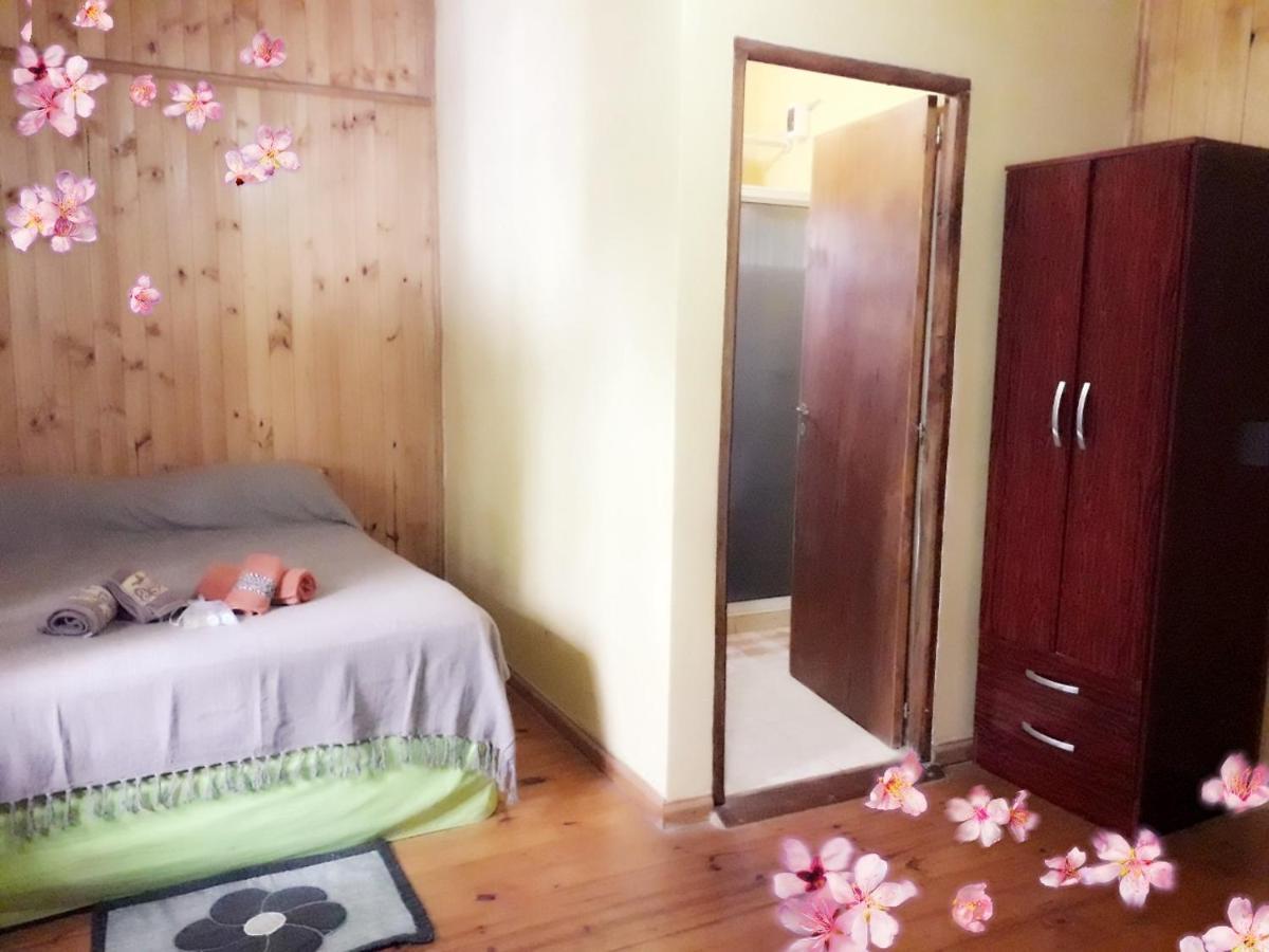 Residencial Azaleas Place 푸에르토이과수 외부 사진
