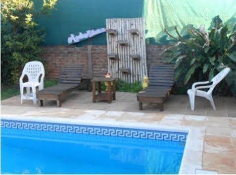Residencial Azaleas Place 푸에르토이과수 외부 사진